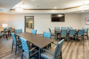 Dining area at Meadowview of Johnston IA